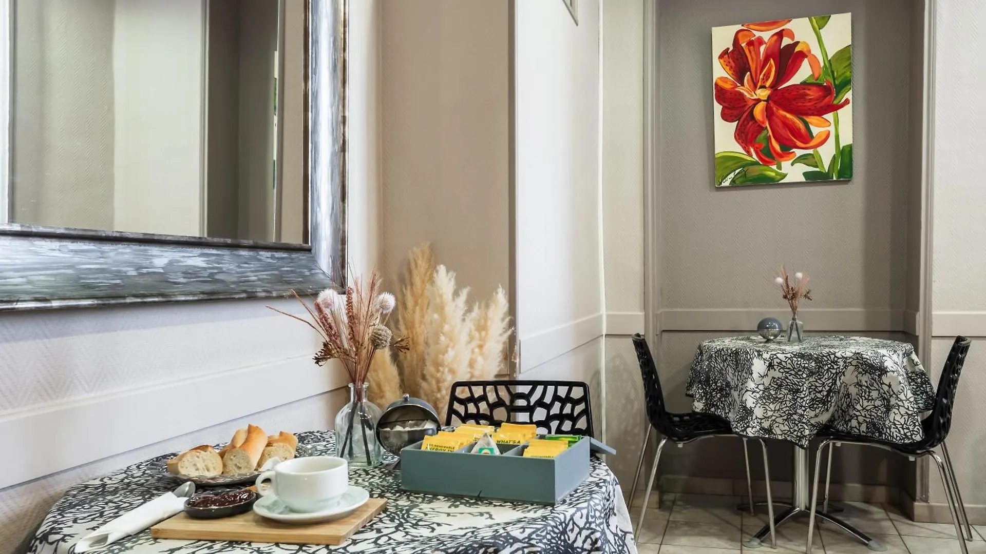 Hotel Bristol Nord Paris